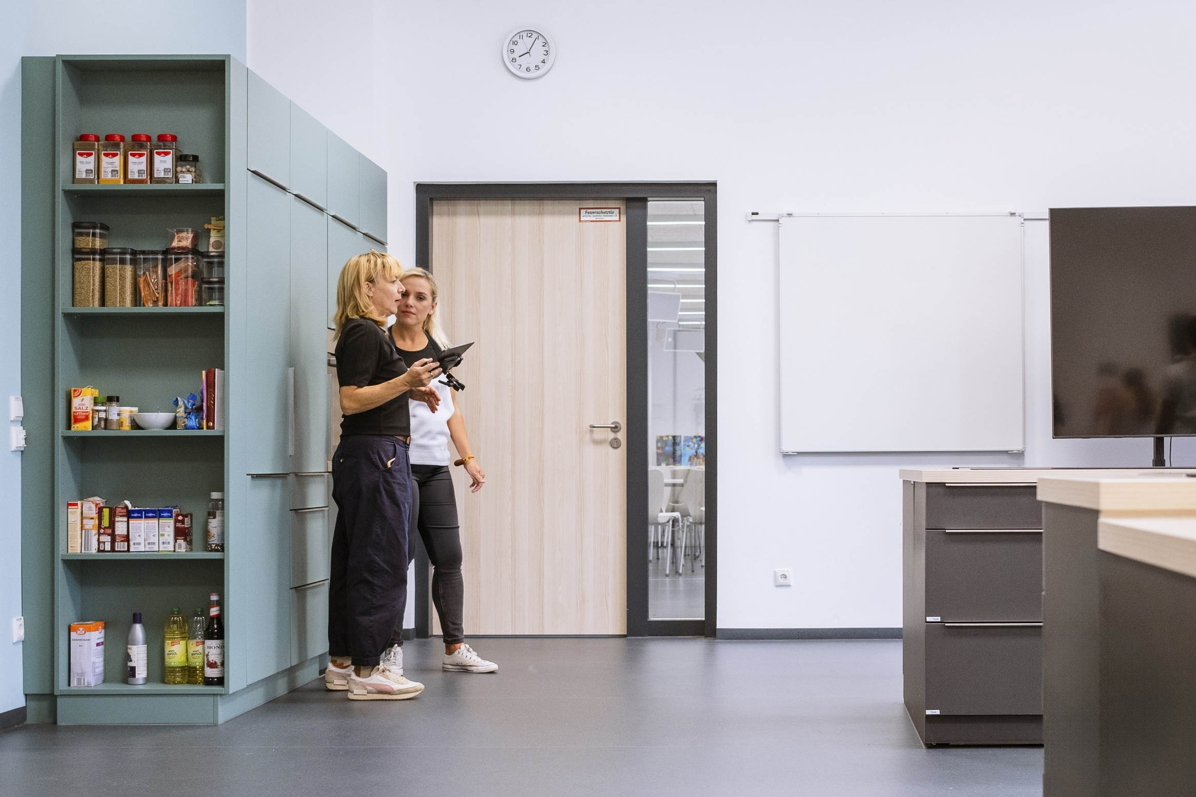 Pläne von Architekturprojekten und Kartenansichten